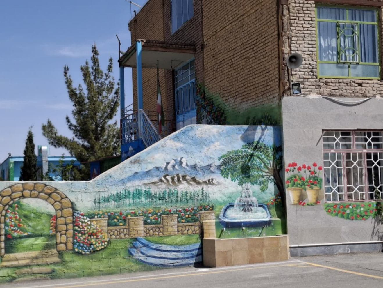 دبستان و پیش دبستانی پسرانه غیردولتی استقلال